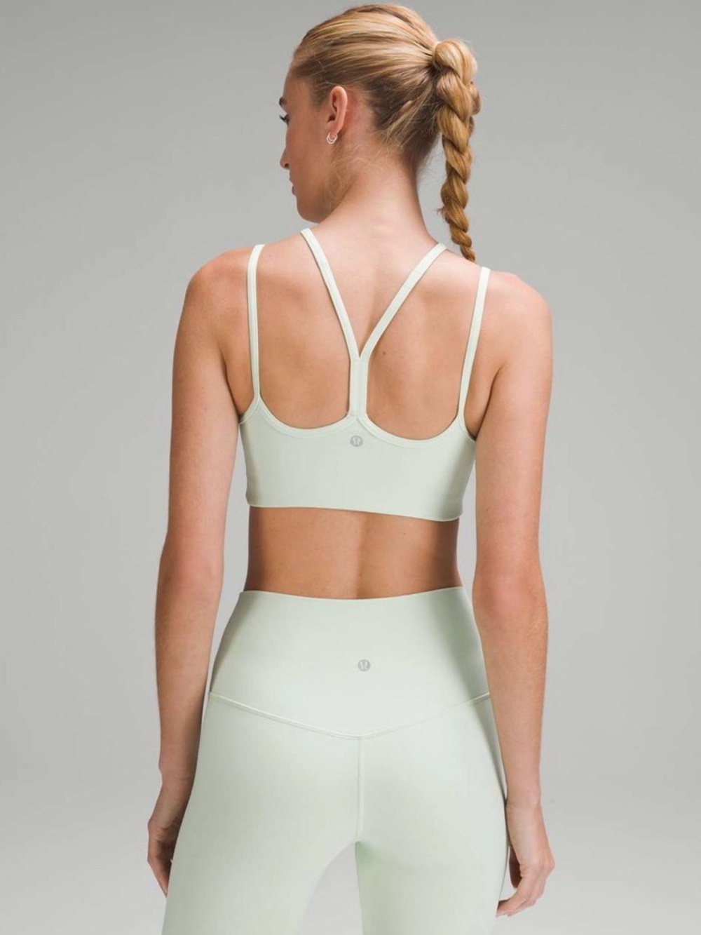 Lululemon Flow Y Strappy Bra Nulu *Light Support, A–C Cups
Kohlrabi Green
